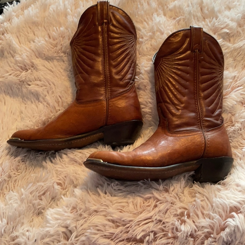 Two tone brown cowgirl boots